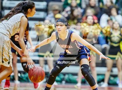 Thumbnail 3 in Sierra Pacific vs. San Joaquin Memorial (CIF CS D4 Final) photogallery.