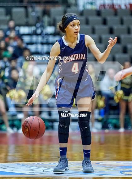Thumbnail 2 in Sierra Pacific vs. San Joaquin Memorial (CIF CS D4 Final) photogallery.