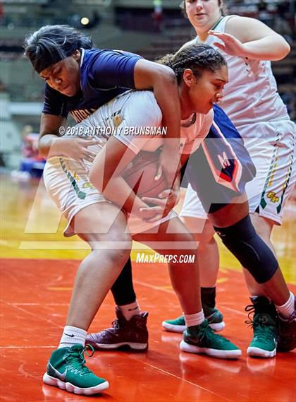 Thumbnail 3 in Sierra Pacific vs. San Joaquin Memorial (CIF CS D4 Final) photogallery.