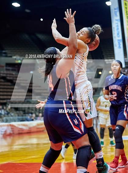 Thumbnail 1 in Sierra Pacific vs. San Joaquin Memorial (CIF CS D4 Final) photogallery.