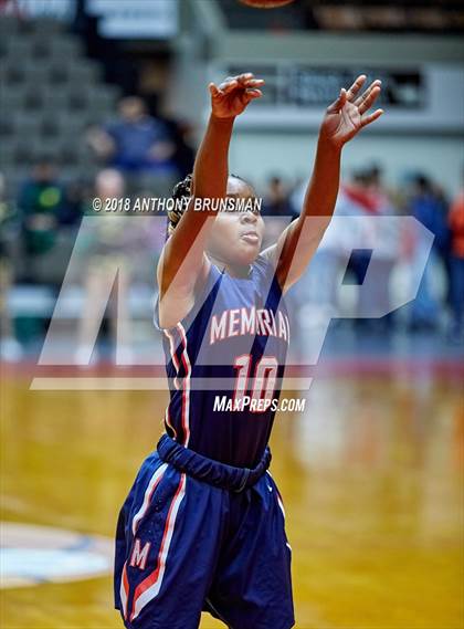 Thumbnail 1 in Sierra Pacific vs. San Joaquin Memorial (CIF CS D4 Final) photogallery.