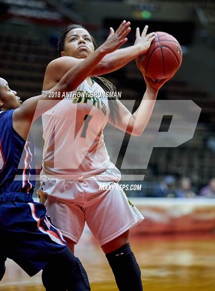 Thumbnail 2 in Sierra Pacific vs. San Joaquin Memorial (CIF CS D4 Final) photogallery.