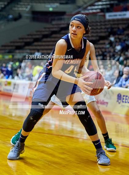 Thumbnail 1 in Sierra Pacific vs. San Joaquin Memorial (CIF CS D4 Final) photogallery.