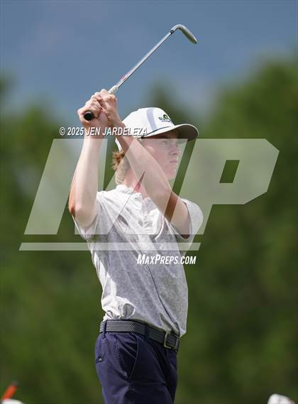 Thumbnail 1 in 2025 Cougar Classic photogallery.