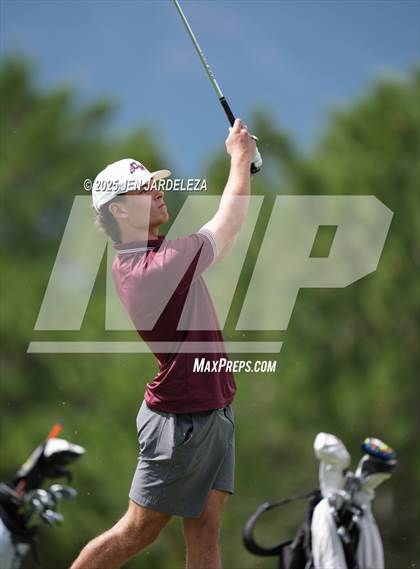 Thumbnail 1 in 2025 Cougar Classic photogallery.