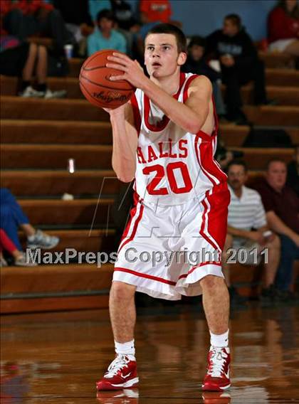 Thumbnail 1 in Halls vs Alcoa (Kroger Thanksgiving Classic) photogallery.