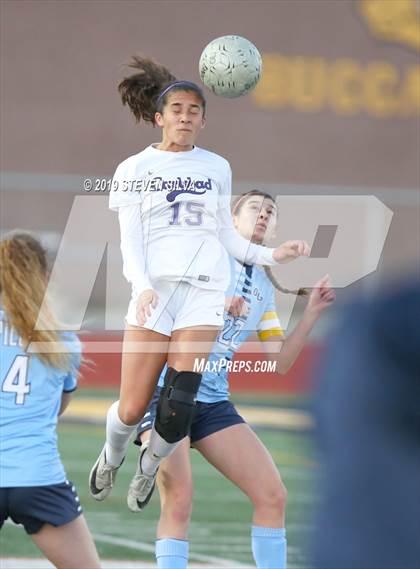 Thumbnail 2 in Academy of Our Lady of Peace vs. Carlsbad (CIF SDS Open Division Final) photogallery.