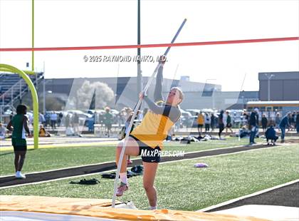 Thumbnail 1 in Pendleton Heights at Delta (Pole Vault) photogallery.