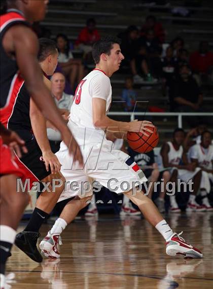 Thumbnail 2 in Manvel vs Mansfield Summit (McDonald's Texas Invitational) photogallery.