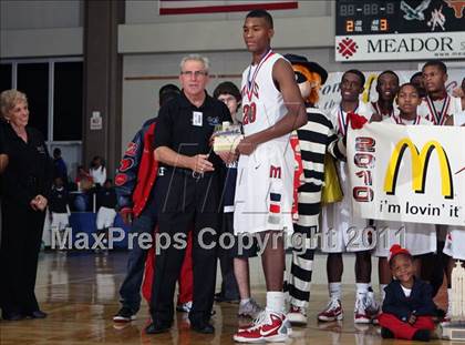 Thumbnail 2 in Manvel vs Mansfield Summit (McDonald's Texas Invitational) photogallery.