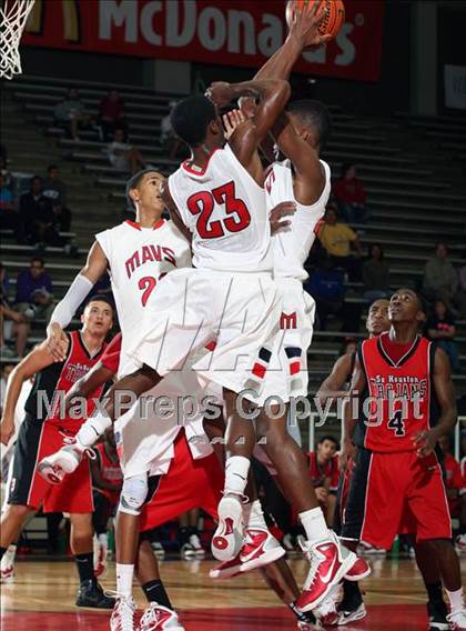 Thumbnail 1 in Manvel vs Mansfield Summit (McDonald's Texas Invitational) photogallery.