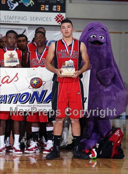 Thumbnail 3 in Manvel vs Mansfield Summit (McDonald's Texas Invitational) photogallery.