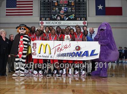 Thumbnail 3 in Manvel vs Mansfield Summit (McDonald's Texas Invitational) photogallery.