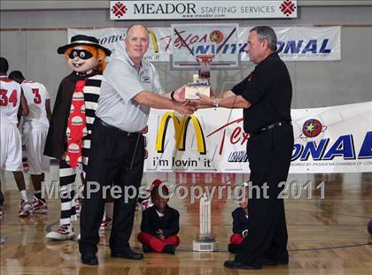 Thumbnail 2 in Manvel vs Mansfield Summit (McDonald's Texas Invitational) photogallery.