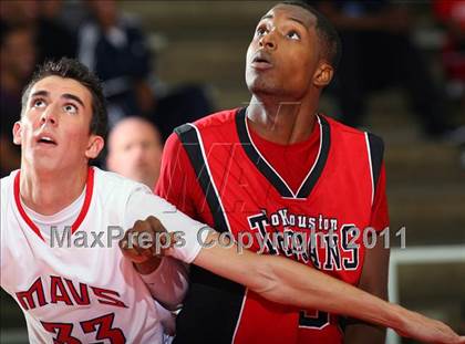 Thumbnail 2 in Manvel vs Mansfield Summit (McDonald's Texas Invitational) photogallery.