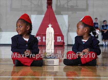 Thumbnail 1 in Manvel vs Mansfield Summit (McDonald's Texas Invitational) photogallery.