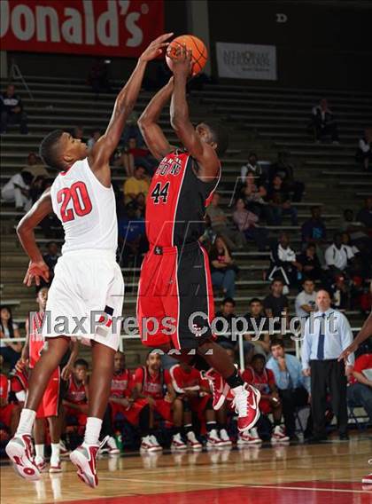 Thumbnail 2 in Manvel vs Mansfield Summit (McDonald's Texas Invitational) photogallery.
