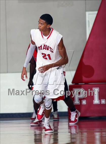 Thumbnail 2 in Manvel vs Mansfield Summit (McDonald's Texas Invitational) photogallery.
