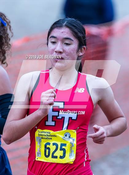 Thumbnail 1 in CIF State Cross Country Championships (Girls D4 Race) photogallery.