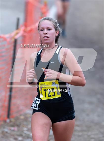 Thumbnail 2 in CIF State Cross Country Championships (Girls D4 Race) photogallery.