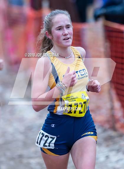 Thumbnail 2 in CIF State Cross Country Championships (Girls D4 Race) photogallery.