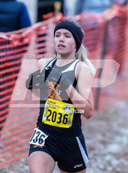 Thumbnail 1 in CIF State Cross Country Championships (Girls D4 Race) photogallery.