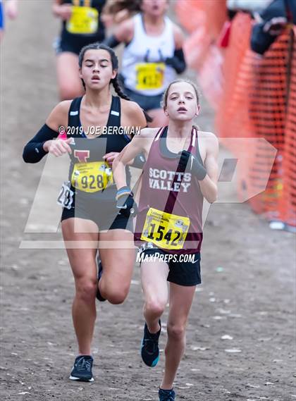 Thumbnail 2 in CIF State Cross Country Championships (Girls D4 Race) photogallery.