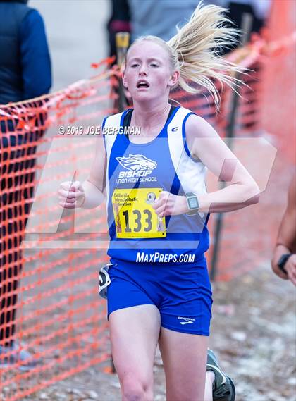 Thumbnail 3 in CIF State Cross Country Championships (Girls D4 Race) photogallery.