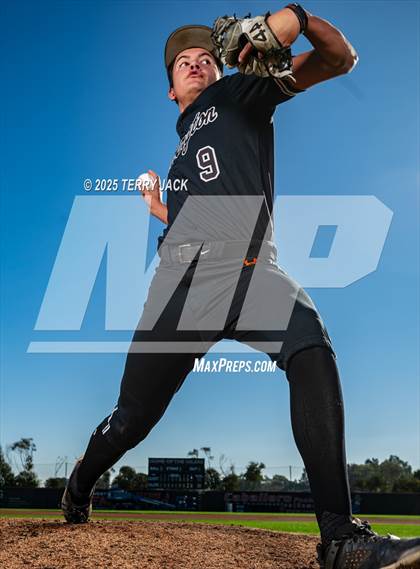 Thumbnail 3 in Huntington Beach (College Commits) photogallery.
