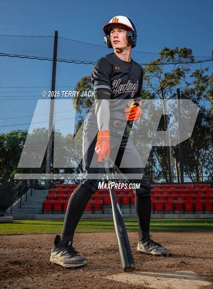 Thumbnail 1 in Huntington Beach (College Commits) photogallery.