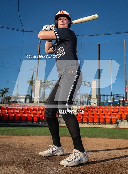 Thumbnail 2 in Huntington Beach (College Commits) photogallery.