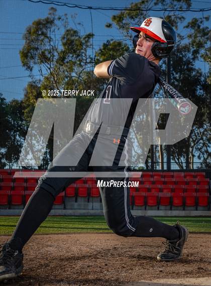 Thumbnail 1 in Huntington Beach (College Commits) photogallery.
