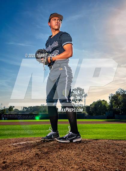 Thumbnail 3 in Huntington Beach (College Commits) photogallery.