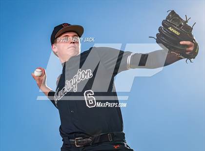 Thumbnail 2 in Huntington Beach (College Commits) photogallery.