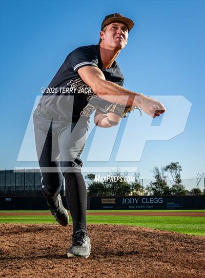 Thumbnail 1 in Huntington Beach (College Commits) photogallery.