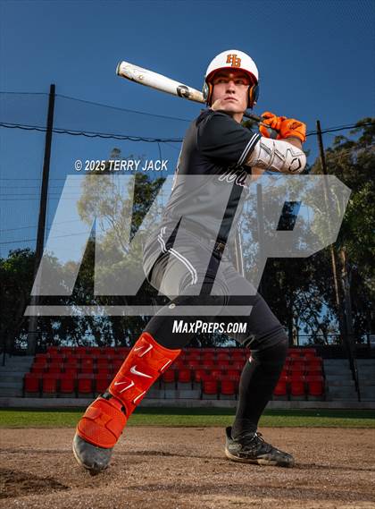 Thumbnail 1 in Huntington Beach (College Commits) photogallery.