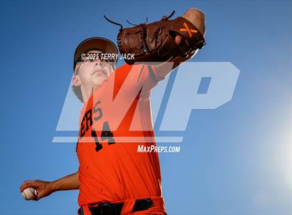 Thumbnail 1 in Huntington Beach (College Commits) photogallery.
