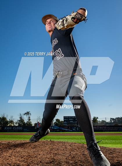 Thumbnail 1 in Huntington Beach (College Commits) photogallery.