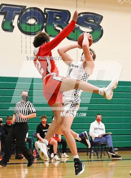 Thumbnail 3 in ThunderRidge vs. Chaparral (CHSAA 5A Great 8) photogallery.