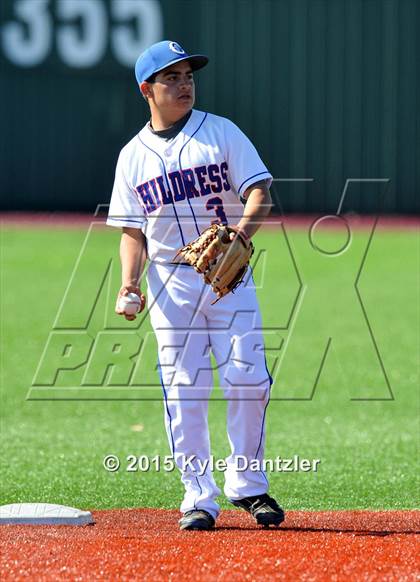 Thumbnail 3 in Childress vs Iowa Park (Walker Stallcup Tournament) photogallery.