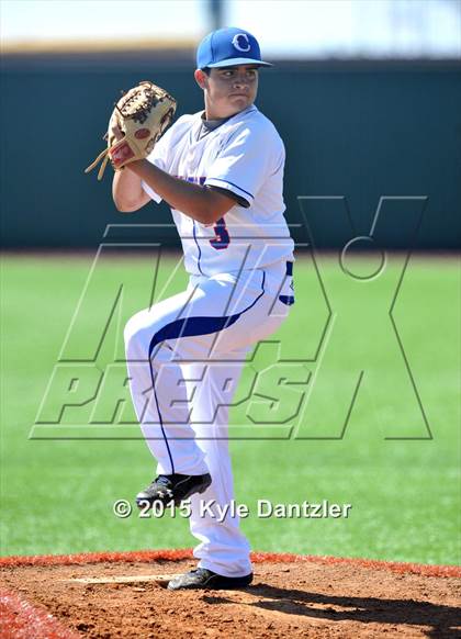 Thumbnail 1 in Childress vs Iowa Park (Walker Stallcup Tournament) photogallery.