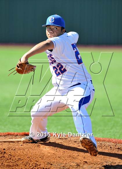 Thumbnail 1 in Childress vs Iowa Park (Walker Stallcup Tournament) photogallery.