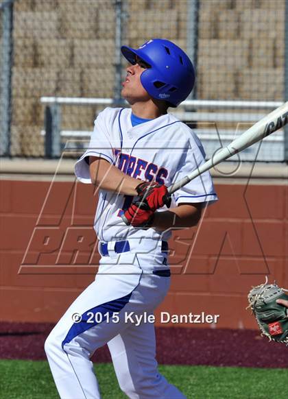 Thumbnail 3 in Childress vs Iowa Park (Walker Stallcup Tournament) photogallery.