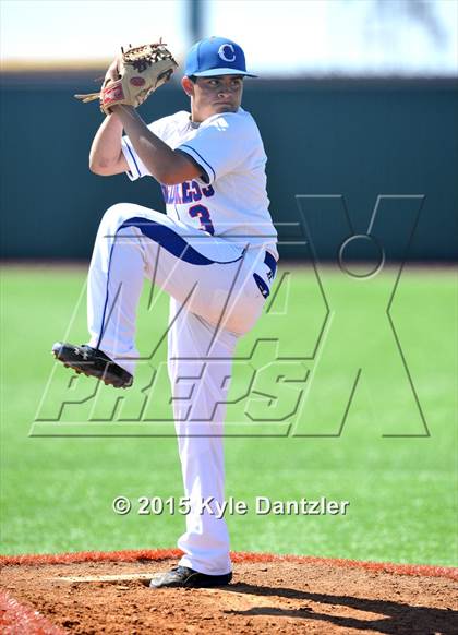 Thumbnail 2 in Childress vs Iowa Park (Walker Stallcup Tournament) photogallery.