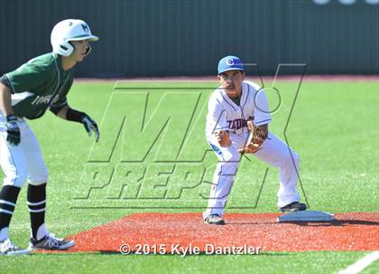 Thumbnail 3 in Childress vs Iowa Park (Walker Stallcup Tournament) photogallery.