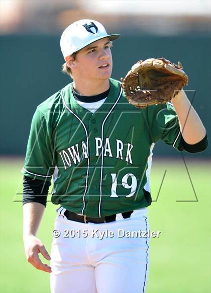 Thumbnail 2 in Childress vs Iowa Park (Walker Stallcup Tournament) photogallery.