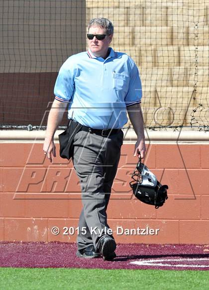 Thumbnail 2 in Childress vs Iowa Park (Walker Stallcup Tournament) photogallery.