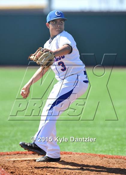 Thumbnail 3 in Childress vs Iowa Park (Walker Stallcup Tournament) photogallery.