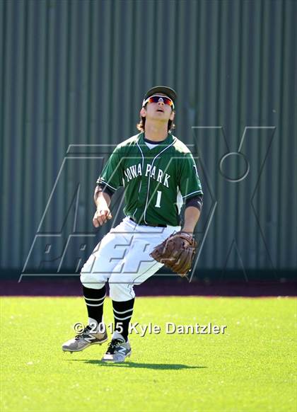 Thumbnail 2 in Childress vs Iowa Park (Walker Stallcup Tournament) photogallery.