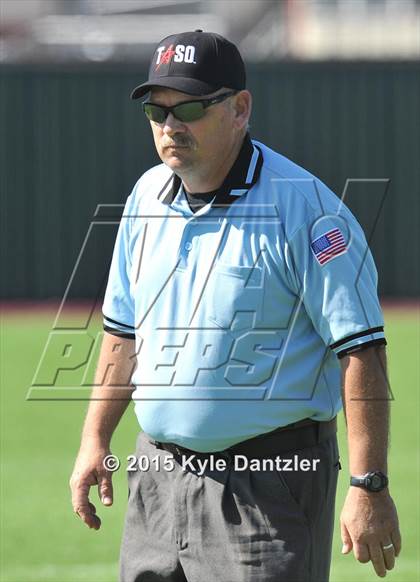 Thumbnail 2 in Childress vs Iowa Park (Walker Stallcup Tournament) photogallery.